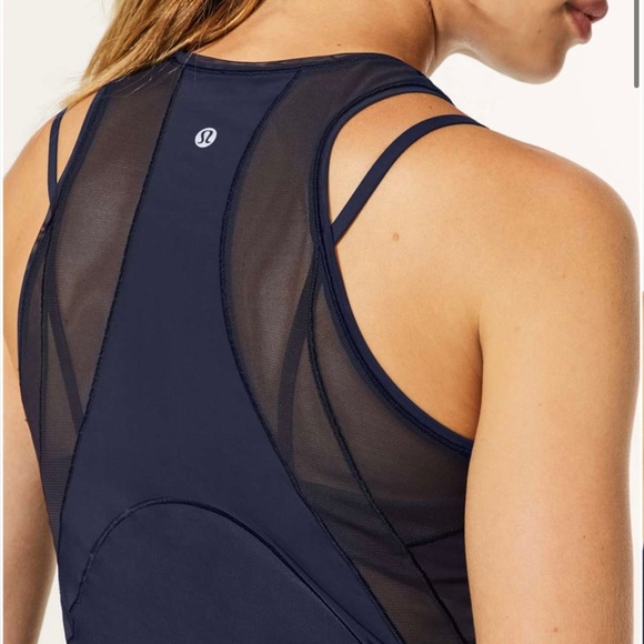 Lululemon Fresh In Mesh, Midnight Navy, size 8, NWT - Picture 2 of 6